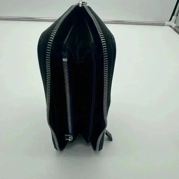 PRADA Uomo Zippy Wallet ( Unisex) - Picture 5 of 7